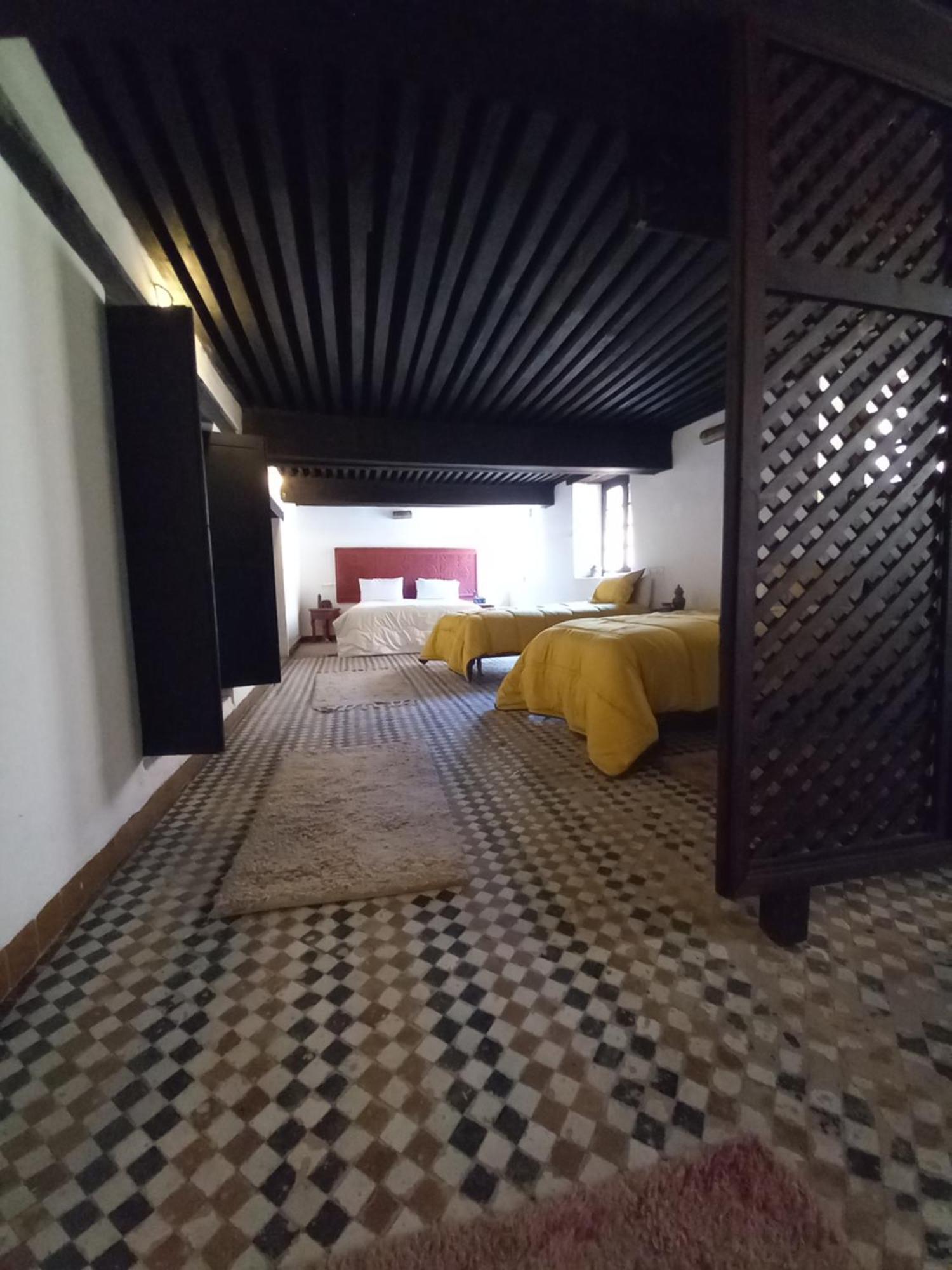 Отель Palais Alfirdaous Medina Фес Номер фото