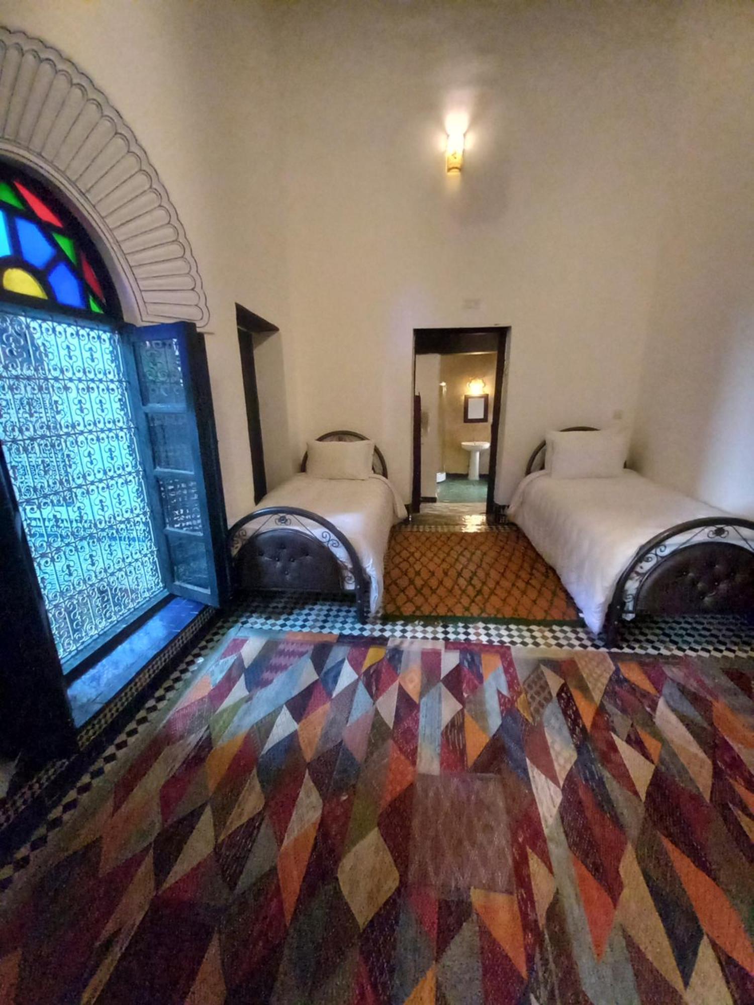 Отель Palais Alfirdaous Medina Фес Номер фото